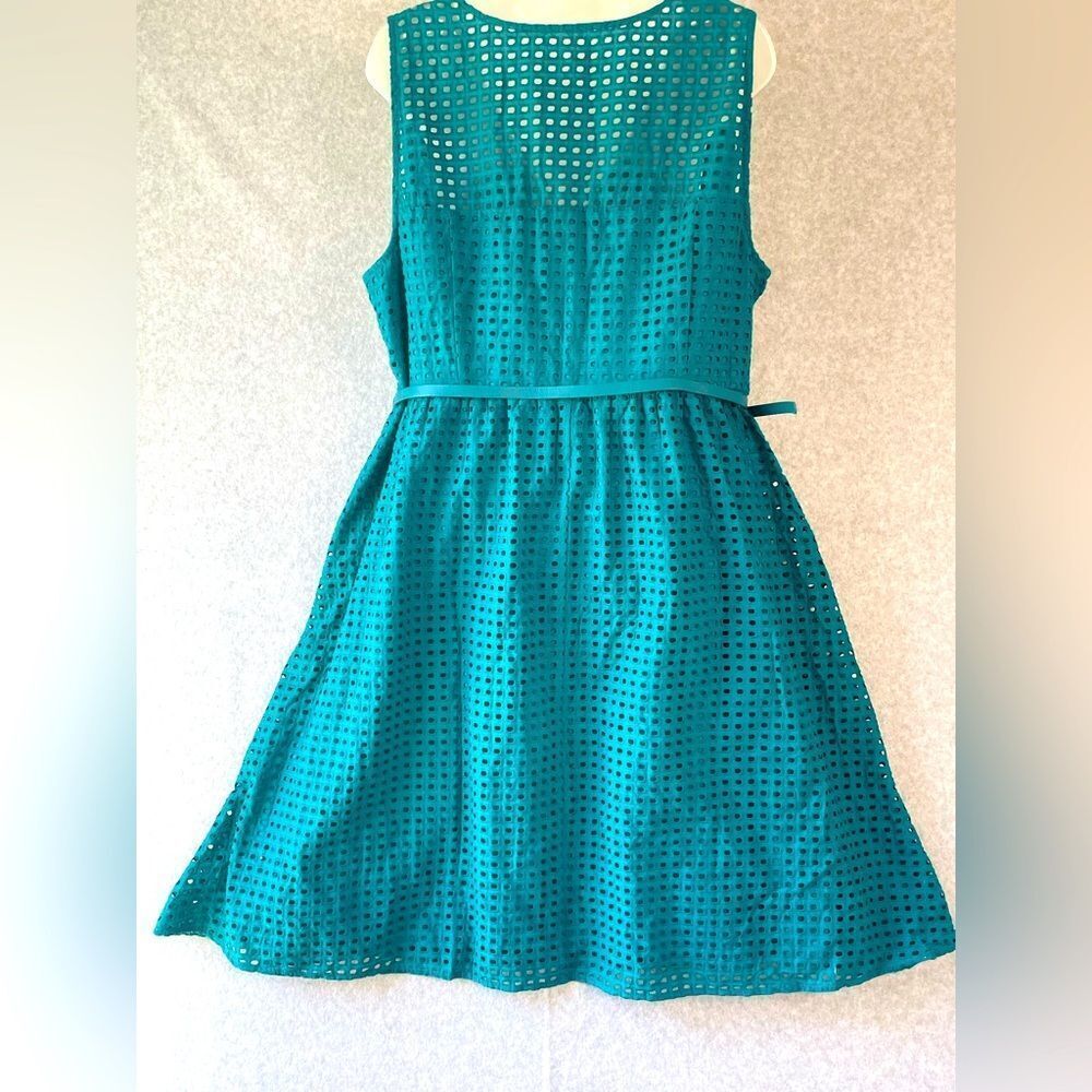Lane Bryant Eyelet Teal Blue Sleeveless Dress Belt Size 22 - Picture 2 of 9
